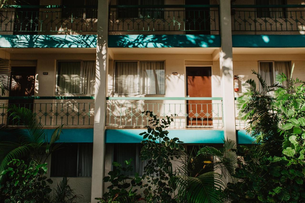 Hotel Suites Villasol Пуэрто-Эскондидо Экстерьер фото